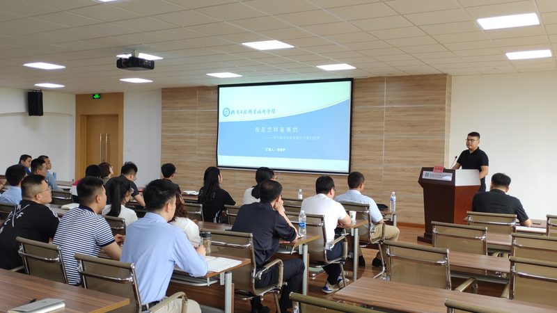 报名成人教育机构的第一步是了解整个流程。通常，报名流程包括以下几个环节：