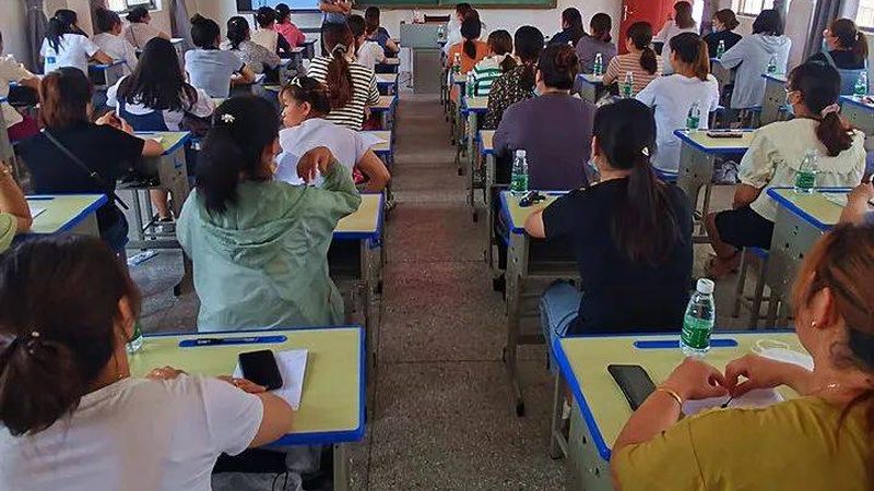 零基础学习电工，通常需要经过以下几个阶段：