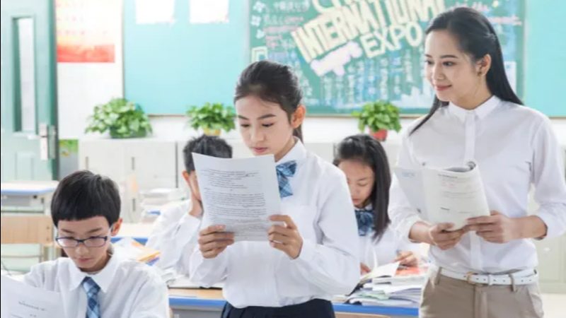 根据我国相关规定，自考本科申请学位证的时间限制如下：